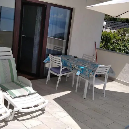 Zdenka-5 Km From Opatija Apartament *